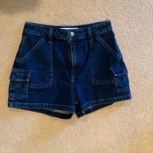 Hollister Curvy High Rise Mom Short